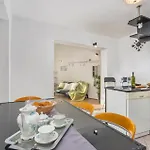 Cozy In With Wifi 瓦比尼科